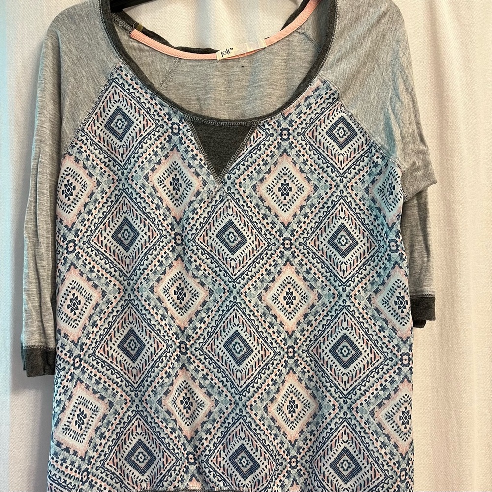 Jolt quarter sleeve blouse